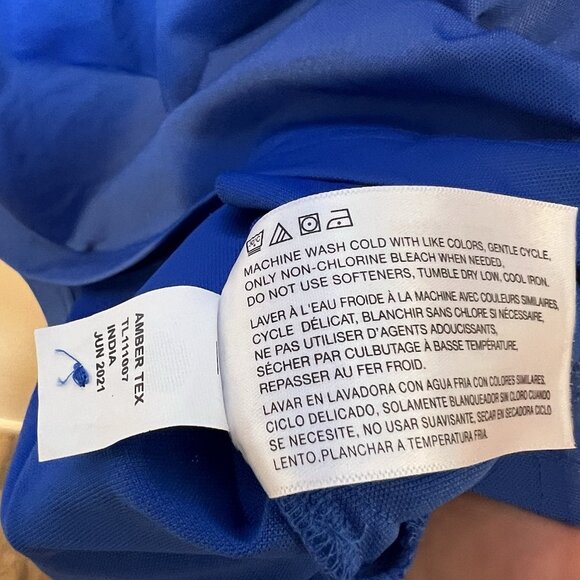 Greg Norman Polo Shirt Mens M Blue Trump Winery Logo Golf Performance NWT VA USA - Picture 9 of 9